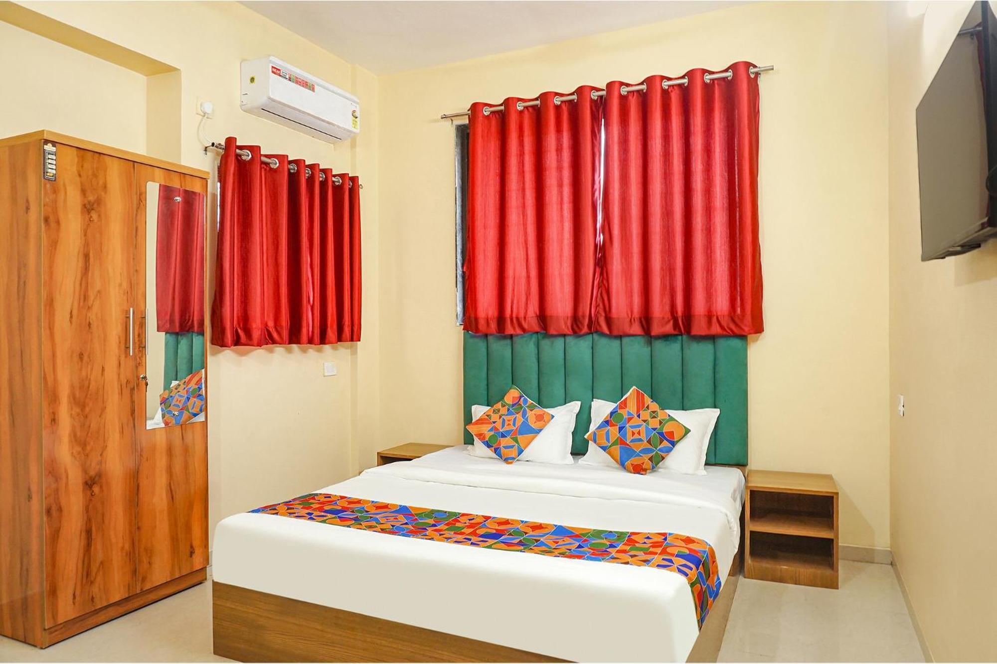 Fabhotel Falcon Inn -Behind The Dmart Baner Pune Eksteriør bilde