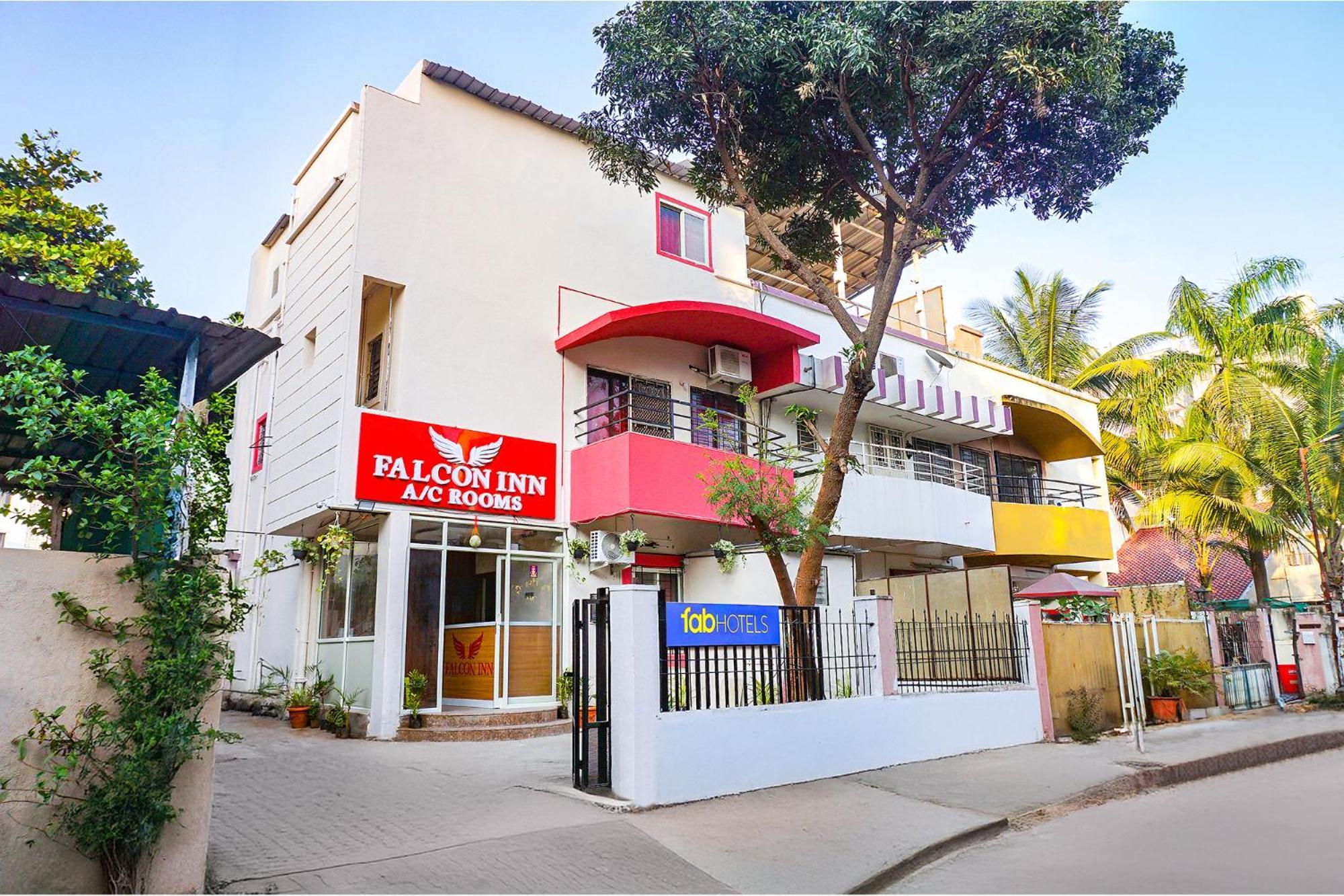 Fabhotel Falcon Inn -Behind The Dmart Baner Pune Eksteriør bilde